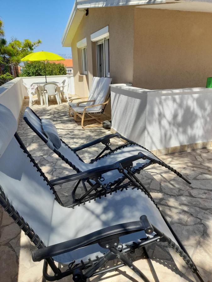 Familien Ferienhaus Vir Croatia 150M Strand Restaurant Einkaufen Exterior photo