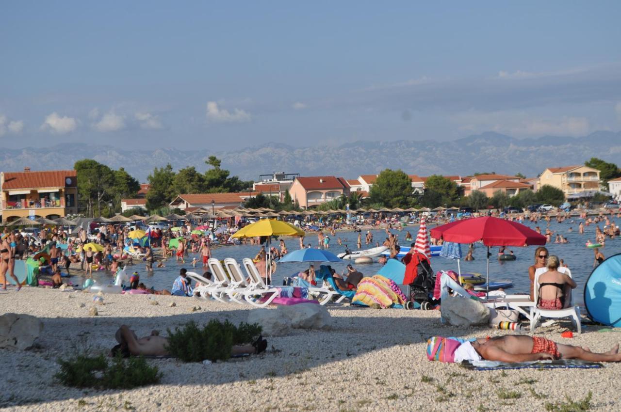 Familien Ferienhaus Vir Croatia 150M Strand Restaurant Einkaufen Exterior photo